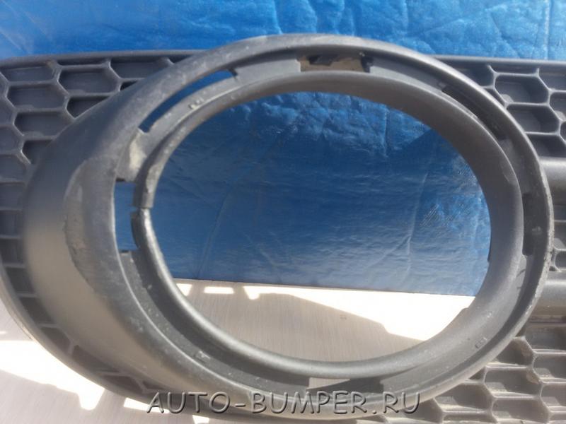 VW Tiguan 2011- Решетка ПТФ правая 5N0853666G; 5N0853666G9B9