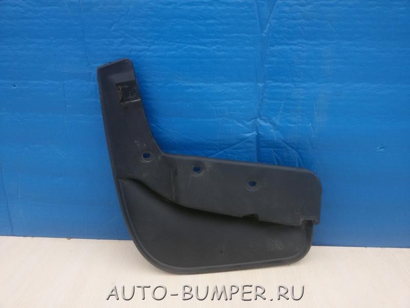 VW Touareg 2011- Брызговик передний правый 7P0075111