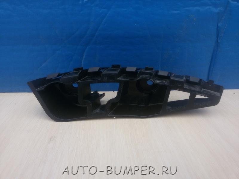 VW Jetta 2011- Крепление переднего бампера 5CU807184