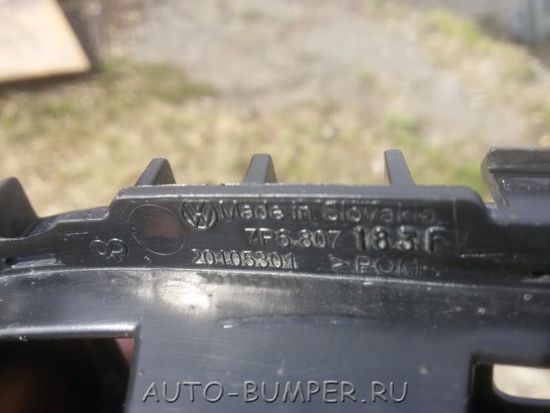 VW Touareg 2011- Кронштейн бампера передний левый  7P6807183F 7P6807183
