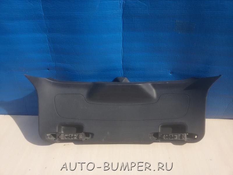 Ford Focus 3 хетчбэк 2012- Обивка двери багажного отделения	 1755934 BM51A40411AF35B8