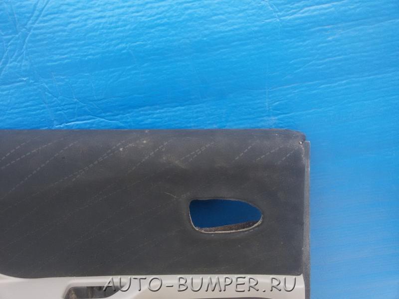 Toyota Yaris Обшивка задней левой двери 67788CD010
