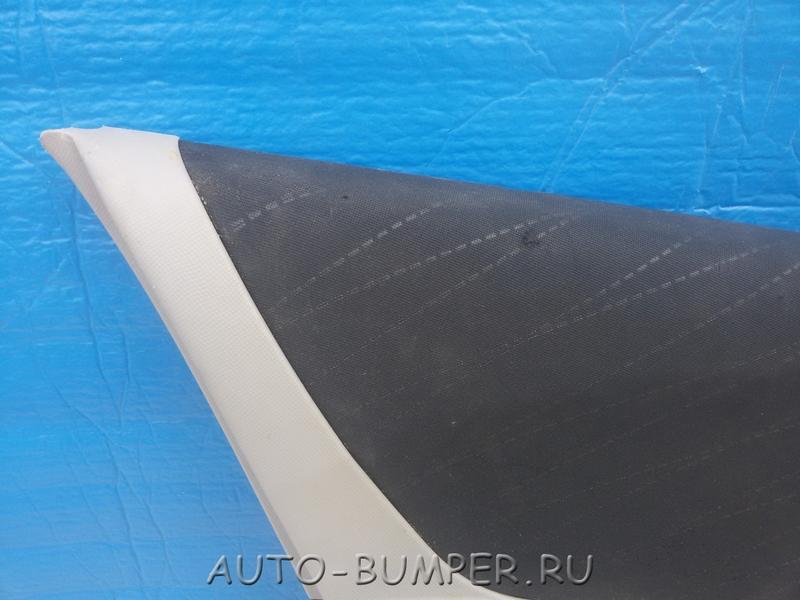 Toyota Yaris Обшивка задней левой двери 67788CD010