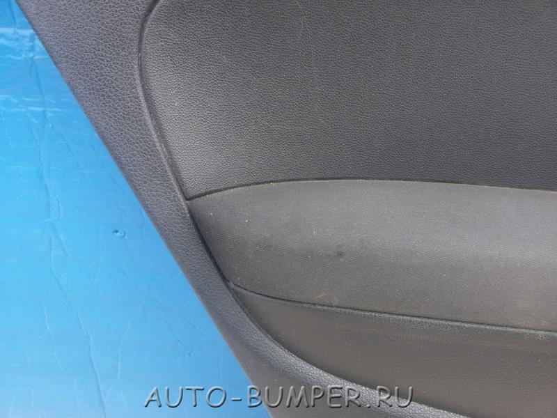 VW Polo Седан 2010- Обшивка двери задней левой 6RU867211
