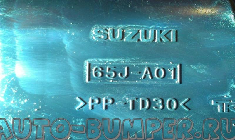 Suzuki Grand Vitara 2008- Корпус воздушного фильтра (верхняя часть) 65JA01 13700-64J00