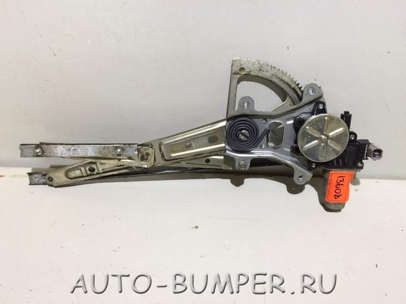 Subaru Tribeca 2006- Стеклоподъемник передний правый 61222XA00A9E