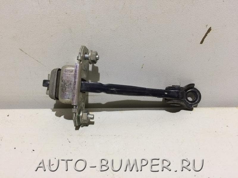 Subaru Tribeca 2006- Ограничитель двери передней правый 61124XA001, 61124XA002