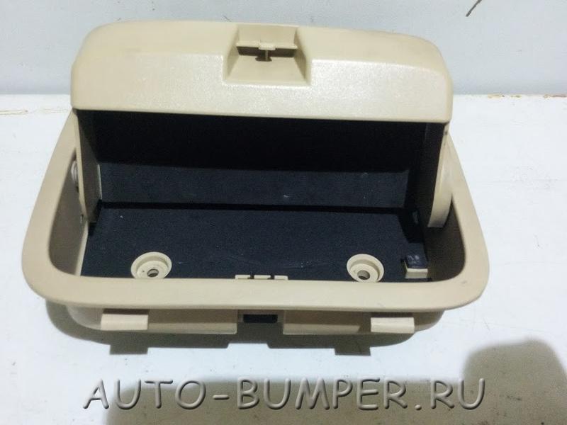 Subaru Tribeca 2006- Плафон потолочный  84671AG01AEU