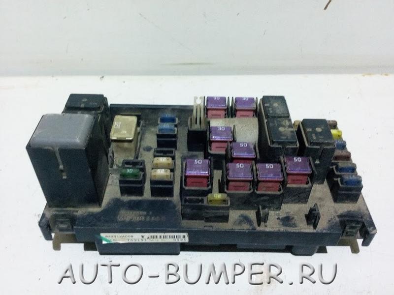 Subaru Tribeca 2006- Блок предохранителей 82231XA00B