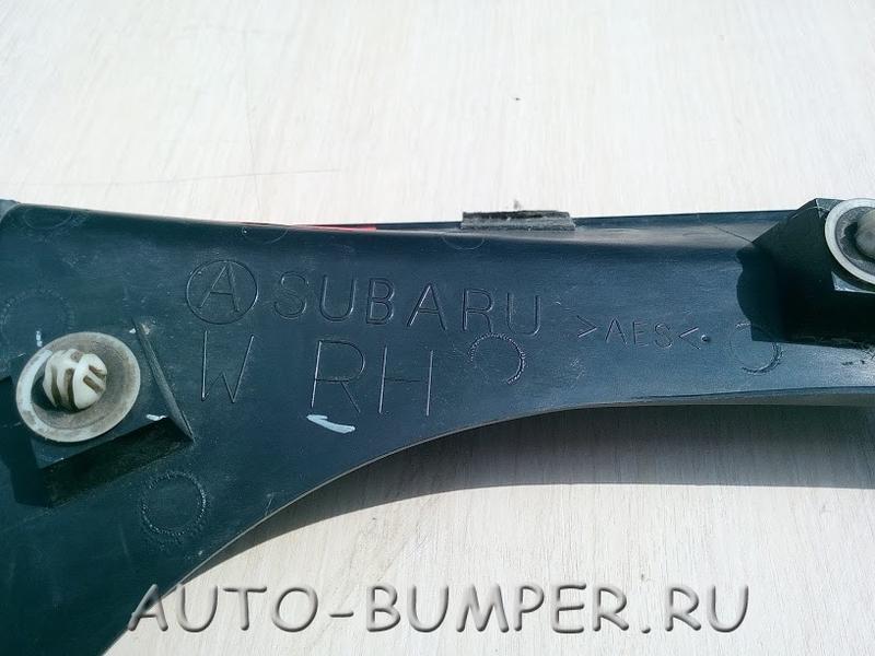 Subaru Tribeca 2006- Обшивка багажника правая 91141XA02A