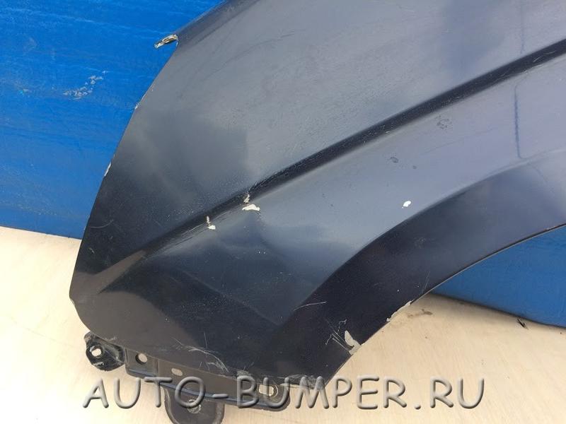 Toyota Isis 2003- Крыло переднее левое 53802-68010