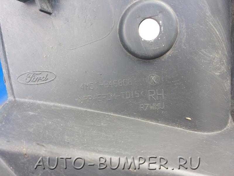 Ford Focus II 2005- Направляющая шторки багажника 4M51B46808 4M51B46808AJW