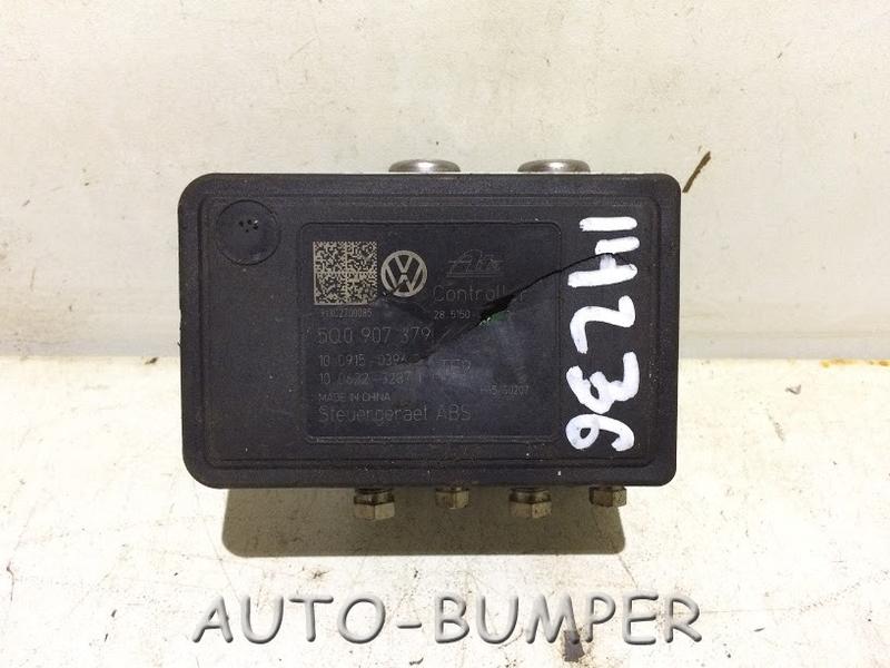 Skoda Octavia (A7) 2013- Блок ABS (под ремонт) 5Q0907379R 5Q0614517Q 5Q0614517QBEF