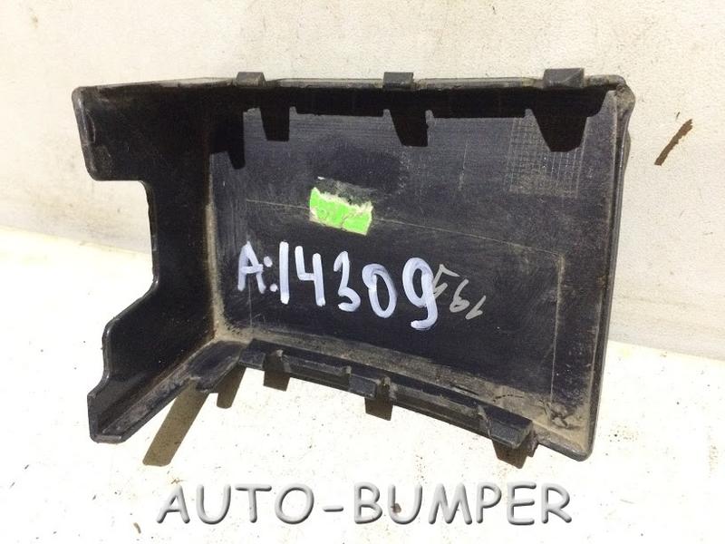 Skoda Yeti 2009- Планка под фонарь правая 5L6813346