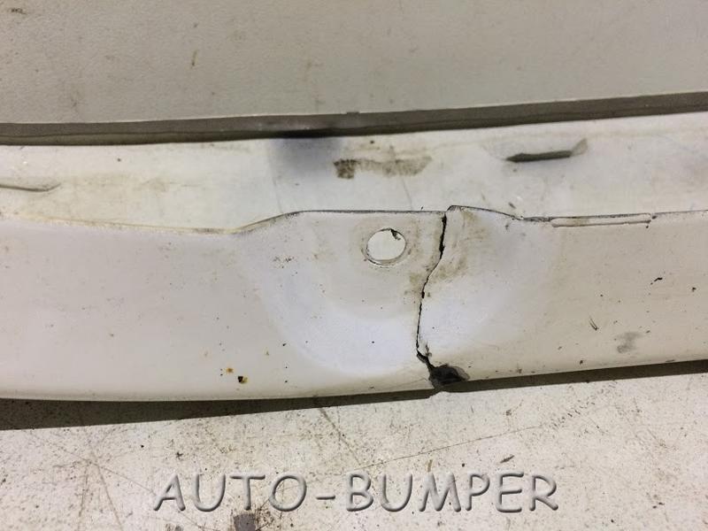 Toyota RAV 4 2006- Накладка заднего бампера левая 5270742010