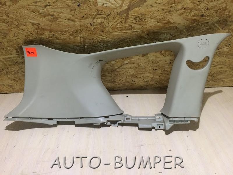 Mitsubishi Outlander XL 2006- Обшивка задней форточки левая 7230A051HA