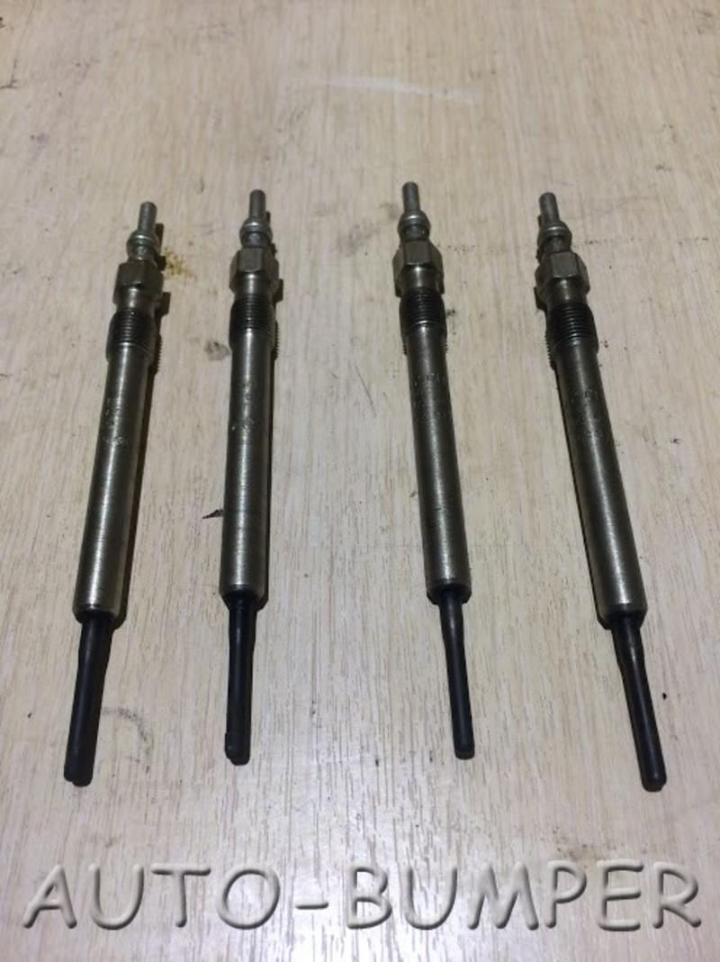 VW Crafter Свеча накаливания 03L963319