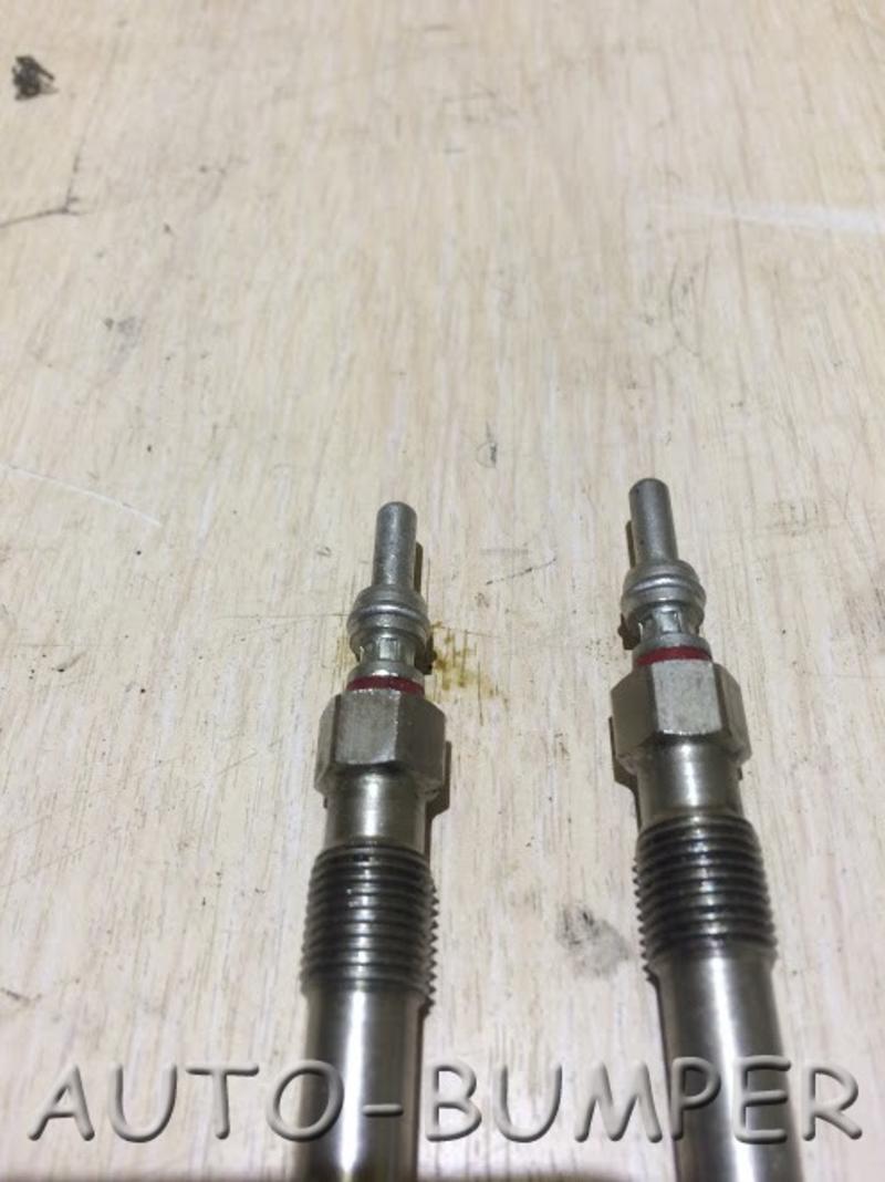 VW Crafter Свеча накаливания 03L963319