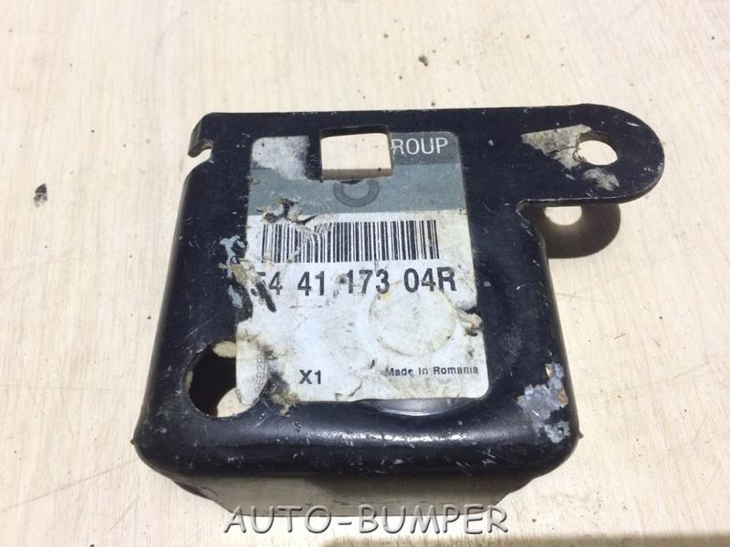 Renault Logan 2005- Кронштейн усилителя лонжерона 544117304R