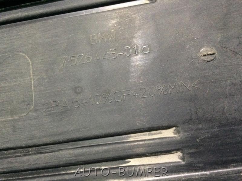 BMW Накладка двигателя 11127526445 752644501A
