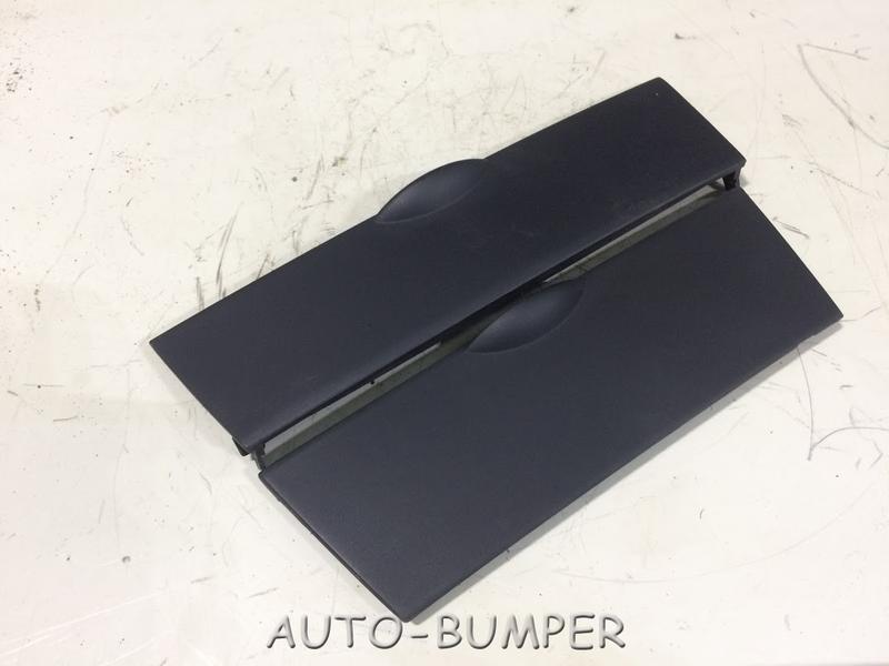Toyota corolla  Крышка бардачка   7411212160