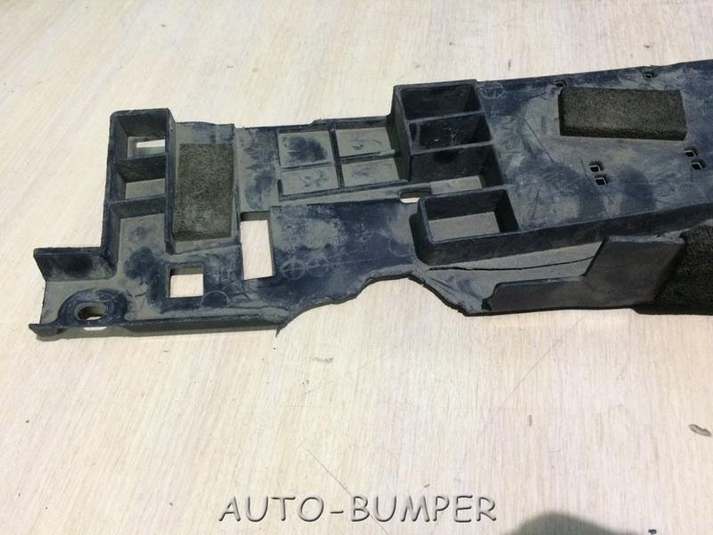 Toyota Land Cruiser (200) 2008- Наполнитель заднего бампера 5261560030