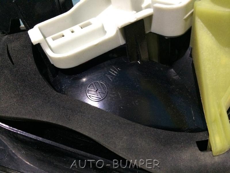 Volkswagen Passat CC 2009- Фонарь внутренний правый  3C8945094F