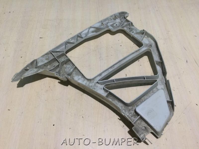 Ford Focus 2 2005 (Sedan)- Кронштейн заднего бампера левый 5M51F17E851AH, 5M51F17E851AJ, 1549588