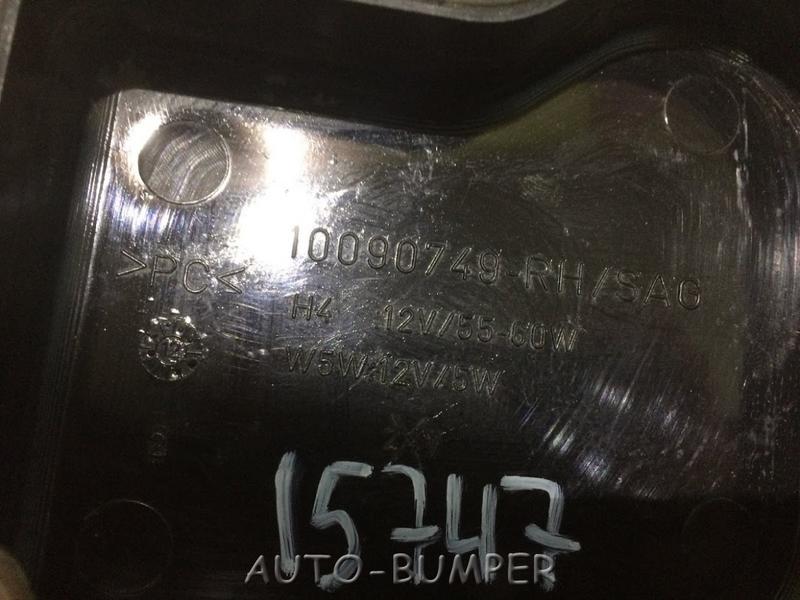 Ford Transit 2006- Крышка фары правая 10090749