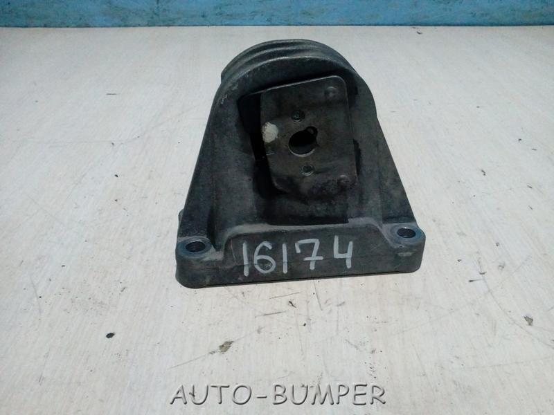 Volvo S60 2006- Опора двигателя верхняя 30680770