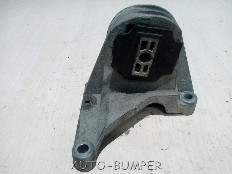 Volvo S60 2006- Опора двигателя верхняя 30680770