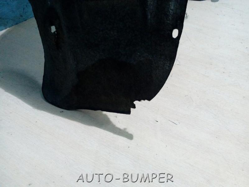 Skoda Yeti 2009- Локер задний правый  5L0810970