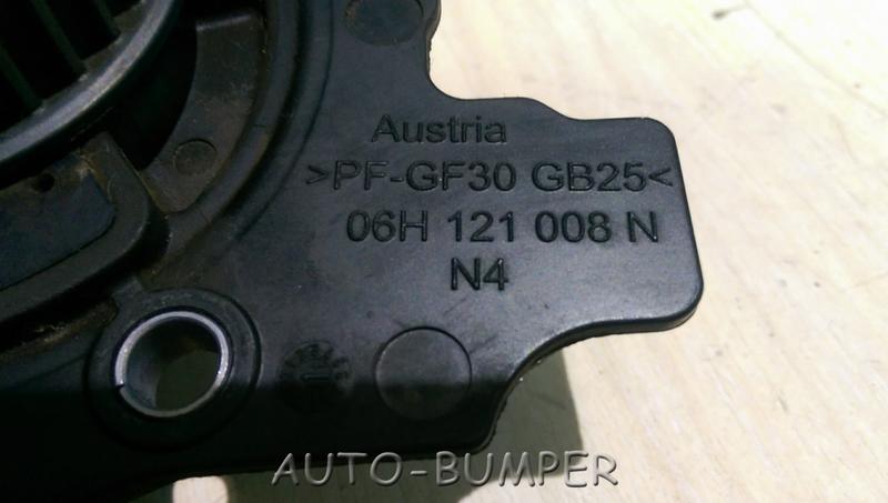 Skoda VW Насос водяной (помпа)  06H121008N