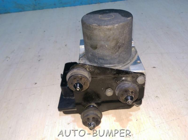 Audi A4 B8 2008- Блок управления ABS 8K0907379AK