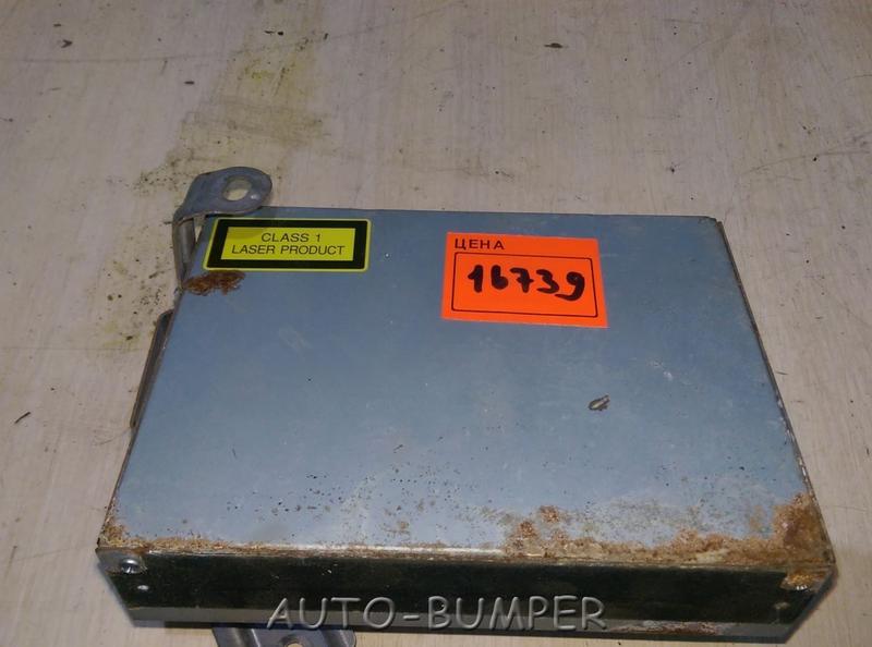 Toyota Land Cruiser 200 Блок управления навигацией 86421-60010 8642160010