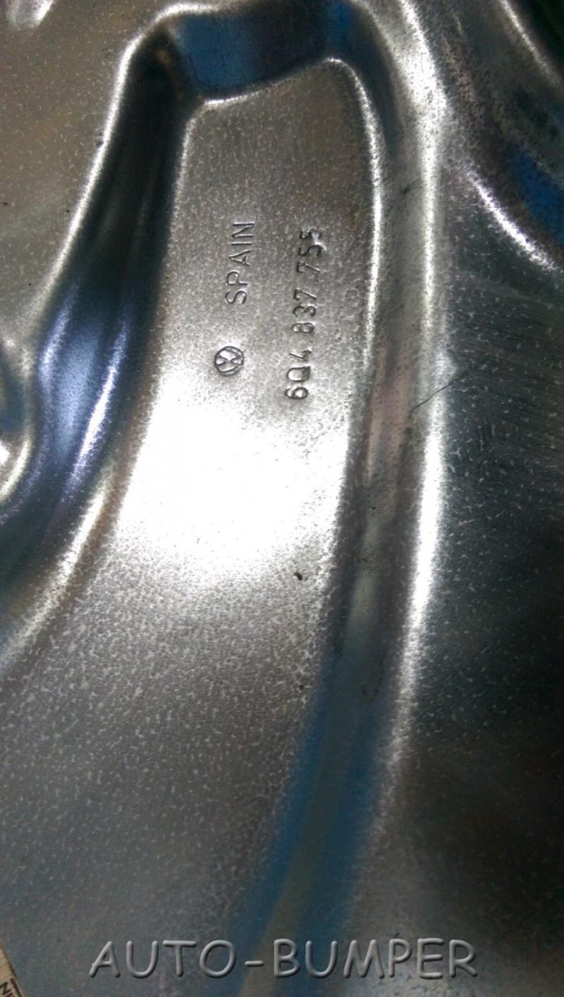 VW Polo 9N 2005- Стеклоподъёмник двери, L  6Q4837755