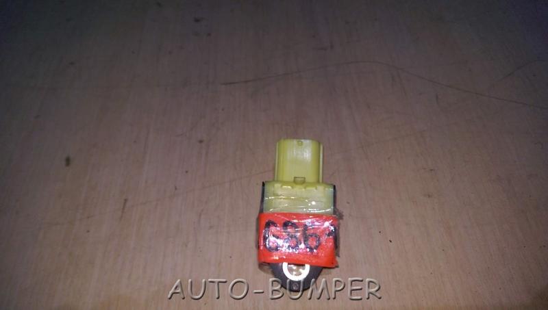 Toyota Land Cruiser (200) 2008- Датчик удара 89831-60010