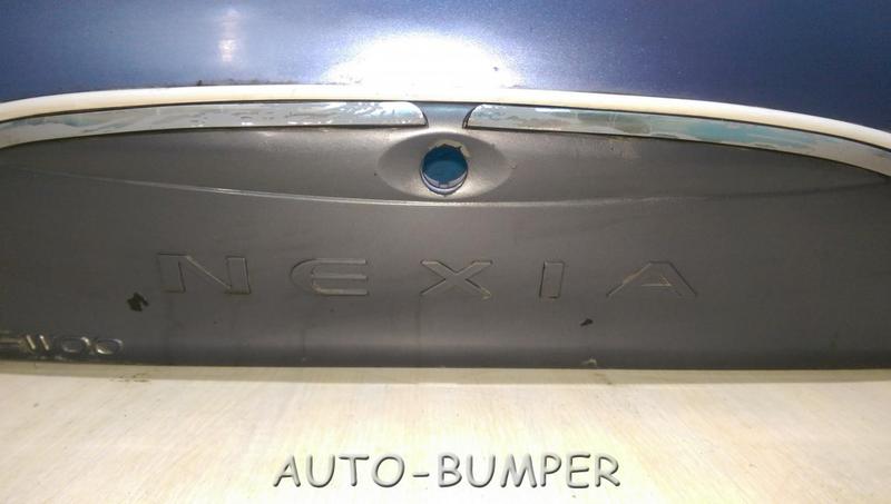 Daewoo Nexia 1995- Крышка багажника 96287153, K96191857