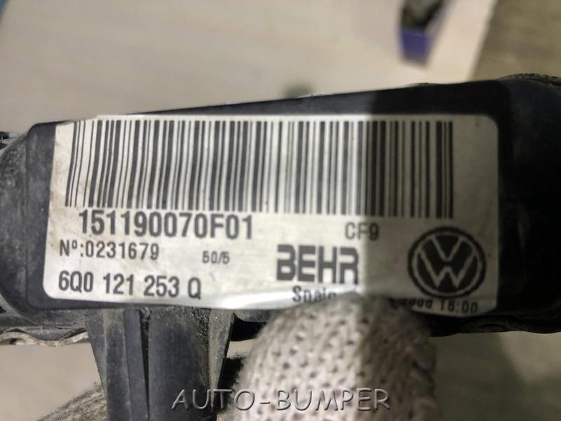 Skoda Fabia/ VW Polo 2002- Радиатор основной 6Q0121253Q