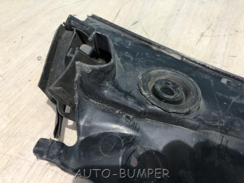 Mercedes ML W164 GL X164 2009- Водосток лобового стекла 1648300228, A1648300228