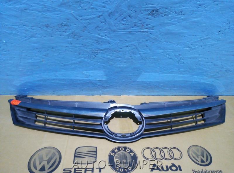 Toyota Camry V50 V51 2014- Решетка радиатора 5310133510