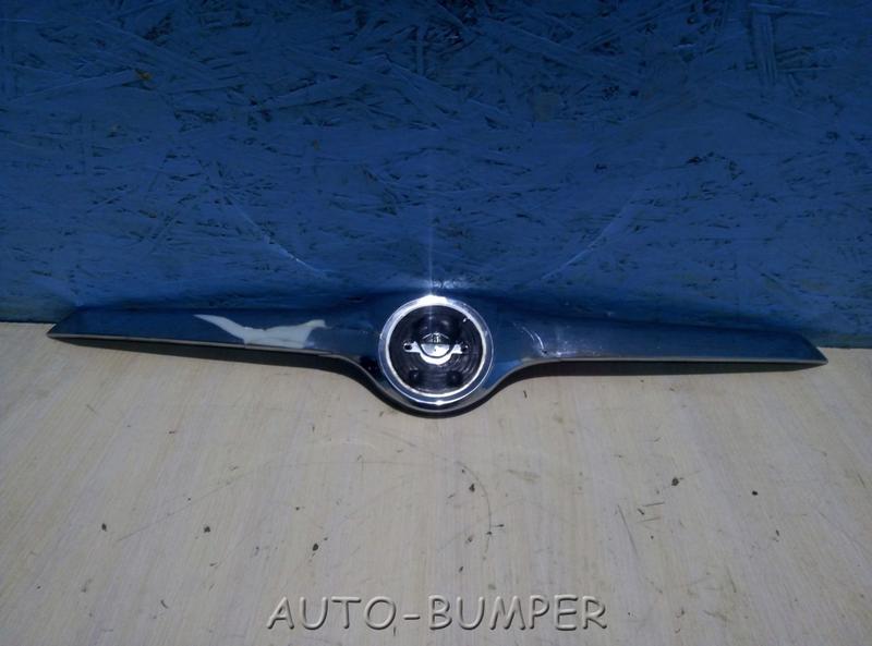 Skoda Superb 2008- Молдинг капота 3T0 853 633 3T0853633