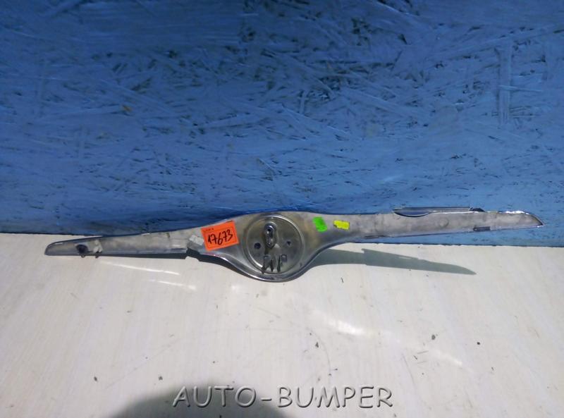 Skoda Fabia 2007- Накладка на капот хромированная с эмблемой 5J0 853 633 5J0853633