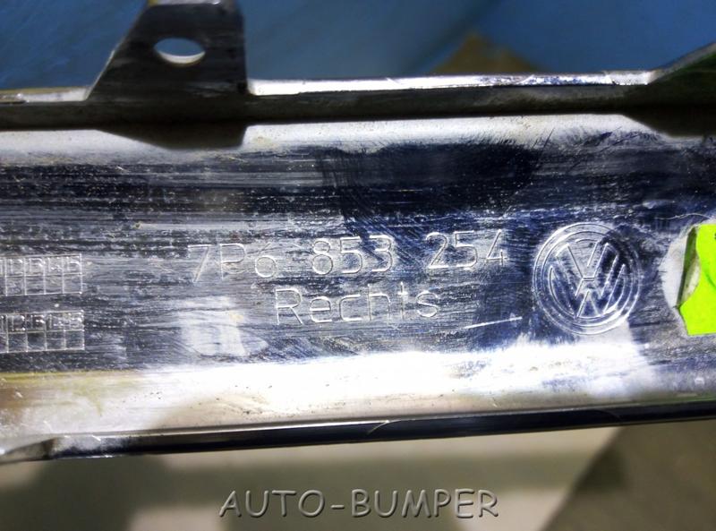 Volkswagen Touareg 2015- Молдинг бампера переднего правый 7P6853254 7P68532542ZZ