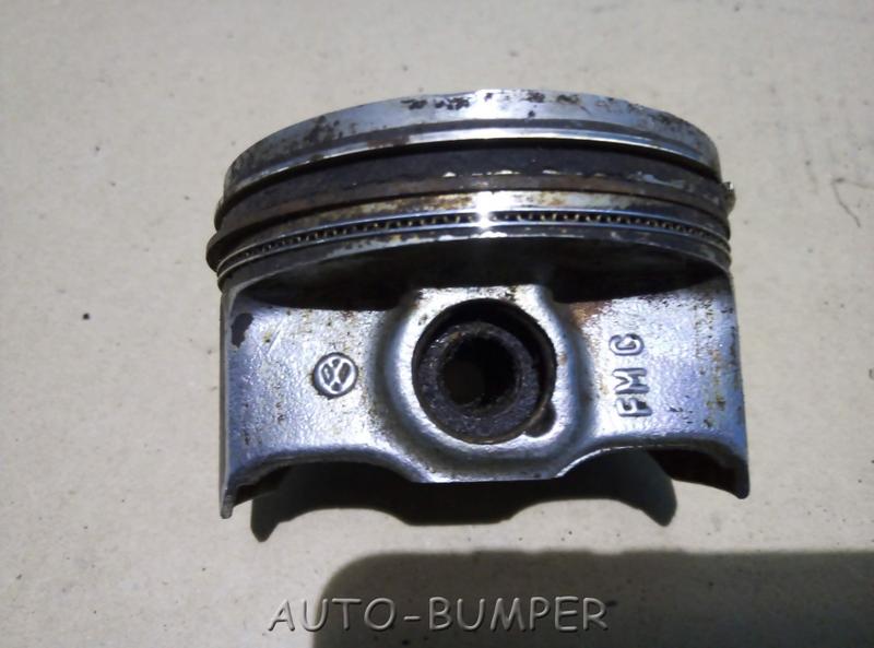 VW Polo, Jetta 2011- Поршень 76,46  036107065ET001