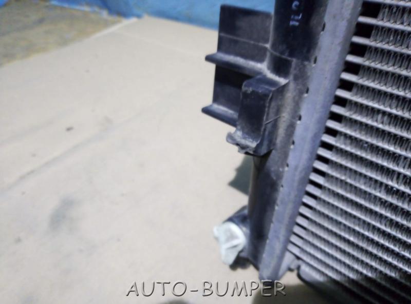 Kia Picanto 2011- Радиатор охлаждения основной  253101Y350