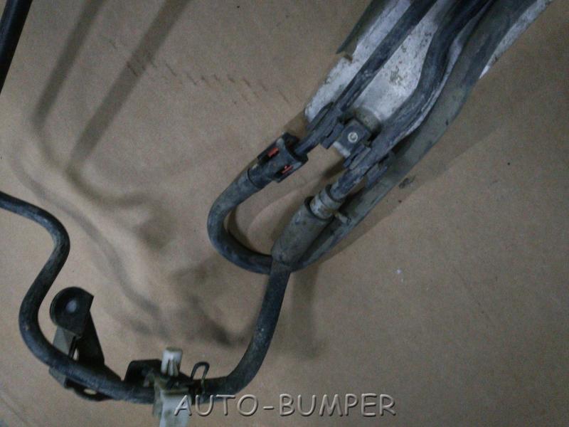 Toyota Land Cruiser 200 2007- Трубки топливные 