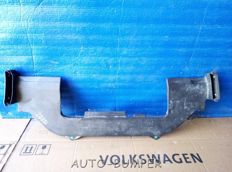Toyota Land Cruiser 200 2007-  Воздуховод салона задний 8721160340, 87211-60340