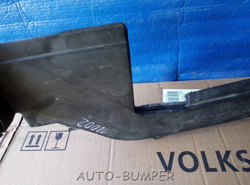 Toyota Land Cruiser 200 2007-  Воздуховод салона задний 8721160340, 87211-60340