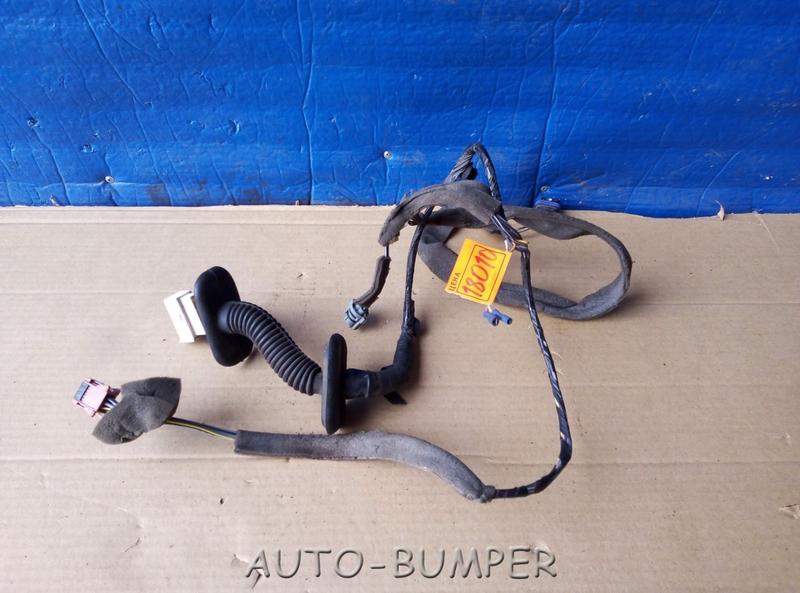 Renault Megane II 2004-2009 Проводка двери передняя правая  8200525182